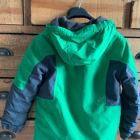 Lands End Boys green and grey jacket.Excellent condition, only worn a few times. - Picture 3 of 5